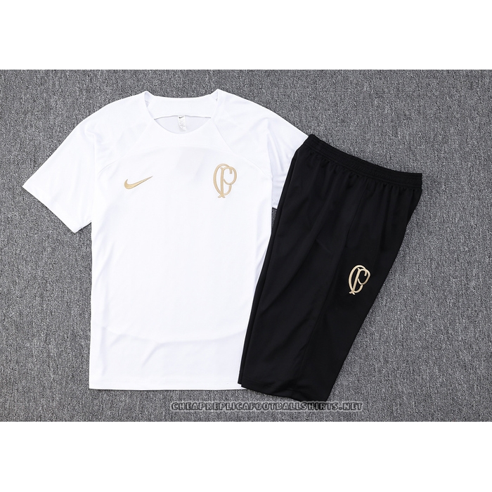 Tracksuit
 Corinthians 2023-2024 Short Sleeve
 White
 - Shorts
